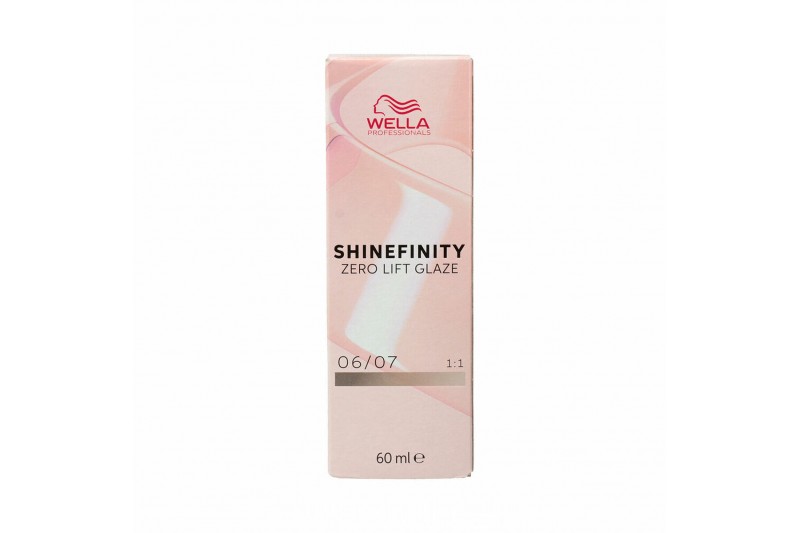 Coloration Permanente Wella Shinefinity Nº 06/07 (60 ml)