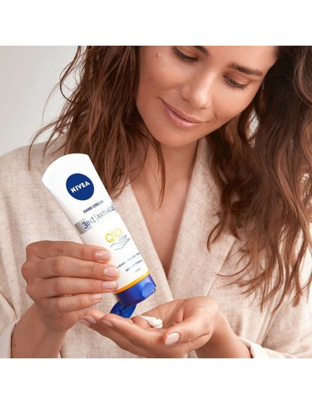 Anti-ageing Hand Cream Nivea Q10 3-in-1 (100 ml)